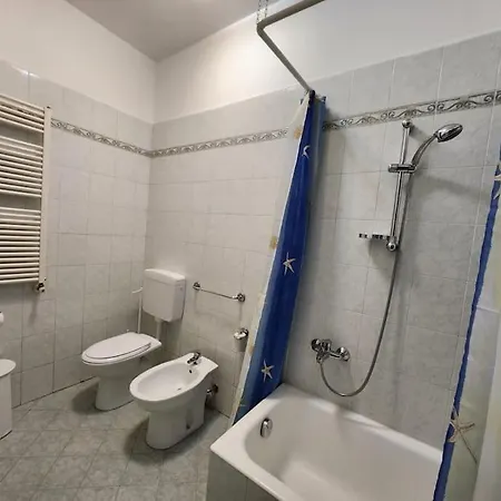 Vico Sant Erasmo * Alassio